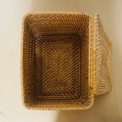 【美品】無印良品 重なるラタン長方形バスケット・大＆フタ 　　の画像