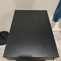 IKEA サイドテーブル　引き出し付きの画像