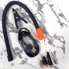 新品✨️ エアーコンプレッサーアウトドア 電動空気入れ 6000mAh Type-C充電式  の画像