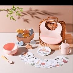 新品⭐️ 出産祝い ベビーギフトセット 豪華7点セット 離乳食 食器 吸盤付き シリコン の画像