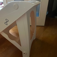 猫用階段の画像