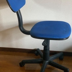 イス　椅子　オフィスチェア　高さ調節機能付き