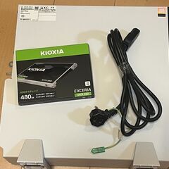 中古 デスクトップパソコン　富士通 ESPRIMO D588/BX FMVD4300DP Core i7-9700 /メモリ8.0GB/KIOXIASSD480GB/Windows 11 Pro OFFICE付きの画像