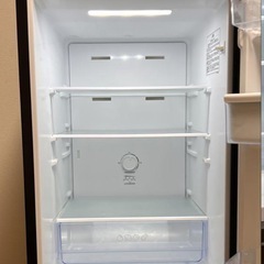 冷蔵庫【配達無料お届け設置出来ます💫都内近郊🚚】✨2022年新品購入品✨154ℓ容量✨除菌クリーニング済の極美品✨他にも冷蔵庫.洗濯機.電子レンジ.オーブン電子レンジ.炊飯器.テーブル&椅子.机&チェアー.ベット&マットレス.ドレッサーなど多種多様な美品が有ります✨お気軽にお問い合わせ下さい💫の画像