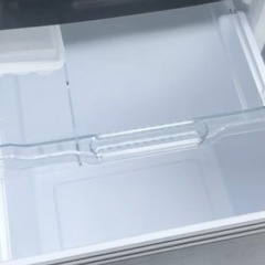 冷蔵庫【配達無料お届け設置出来ます💫都内近郊🚚】✨2022年新品購入品✨154ℓ容量✨除菌クリーニング済の極美品✨他にも冷蔵庫.洗濯機.電子レンジ.オーブン電子レンジ.炊飯器.テーブル&椅子.机&チェアー.ベット&マットレス.ドレッサーなど多種多様な美品が有ります✨お気軽にお問い合わせ下さい💫の画像