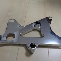 PCX125 JF28 スイングアーム　メッキカバー