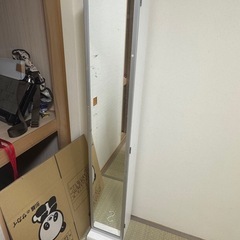 【お譲りします】ミラー　全身鏡 収納付き