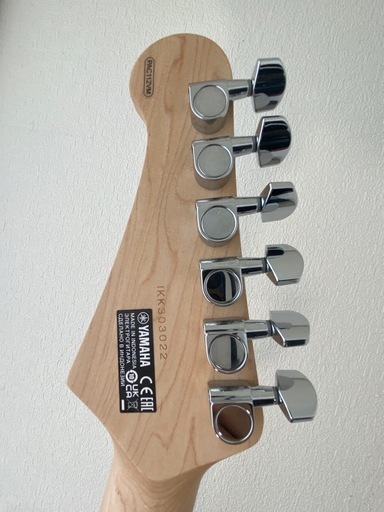 YAMAHA 　PACIFICA PAC112VM/ICB