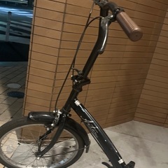注目ブランドのギフト 折りたたみ自転車 (ちな) 東十条の折りたたみ自転車の中古 自転車本体