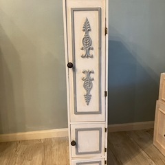 ハンドメイド　隙間家具 手作り　キャビネット　戸棚　カントリー　インテリアの画像