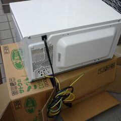 電子レンジ　ELSONIC　２０２０年製の画像