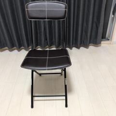 ニトリ　折りたたみチェア　ラパーマ