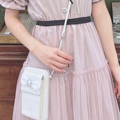 しまむら　眞白ありす　スマホショルダー　白