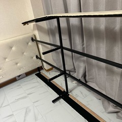 セミダブルベッドと寝具セット の画像