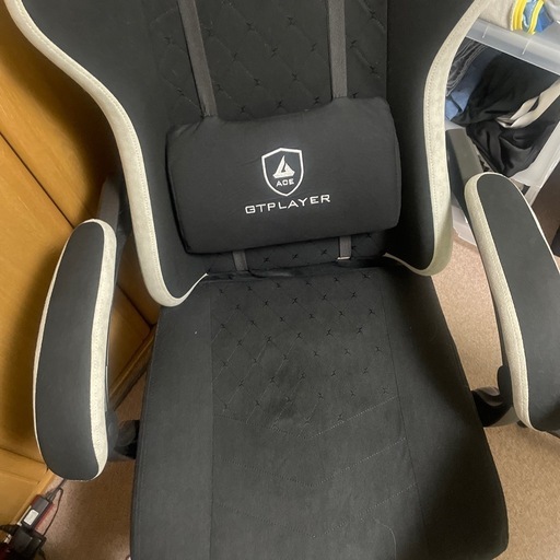 ゲーミングチェア