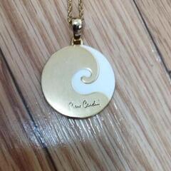 Pierre Cardin トップネックレス