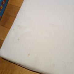 ベビーベッドマット　西川製　70×120の画像
