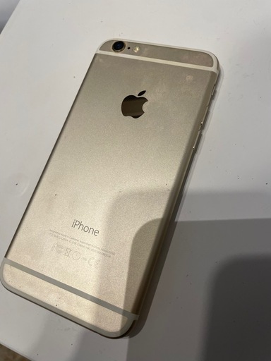ジャンク品 iPhone8 64GB ゴールド au SIMロック解除済み 本体