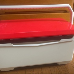 クーラーボックスの画像