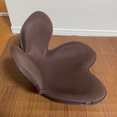 姿勢矯正用椅子の画像