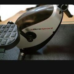 フィトネスバイク　ultrasport ウルトラスポーツ　マット付きの画像