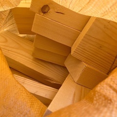 薪　焚き火　建築廃材　木片　工作の画像