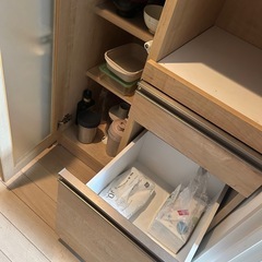 食器棚の画像
