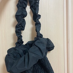 フリルバッグの画像