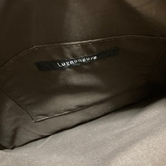 lugnoncure トートバッグの画像