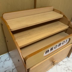 絵本ラック　おもちゃ箱の画像