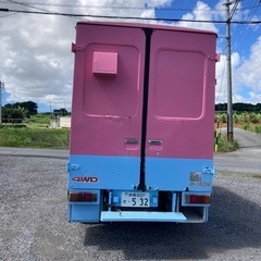 トヨタ　4WD MT デリバリー車の画像
