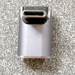 USB-C　方向変換アダプタの画像