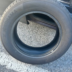 中古タイヤ　ヨコハマ205/60R16　