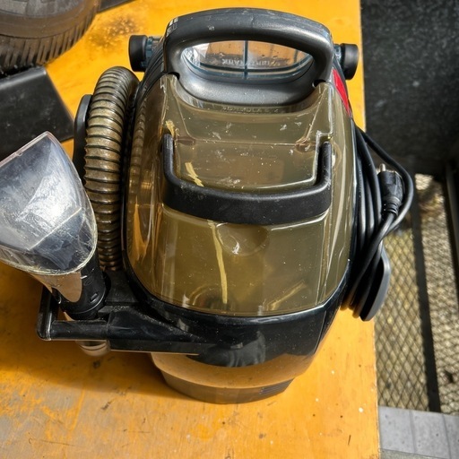 最終値下げ！美品　Bissell spotclean PRO　リンサークリーナー 