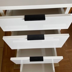 美品 ニトリキャビネット　白の画像