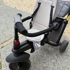 スマートトライク　折りたたみ三輪車