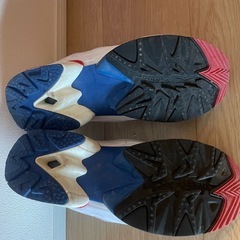 Reebokポンプシステムの画像