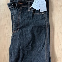 新品タグ付き　少し大きめ　ニッセン　レディースデニム　の画像