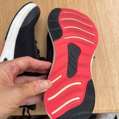 adidasキッズ21センチの画像