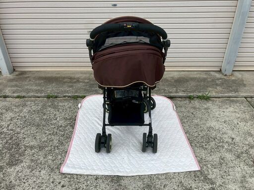 コンビ☆airweave☆ネムリエオート4キャス☆トパーズグレー☆UE
