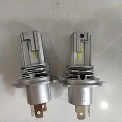 H4 LED バルブの画像