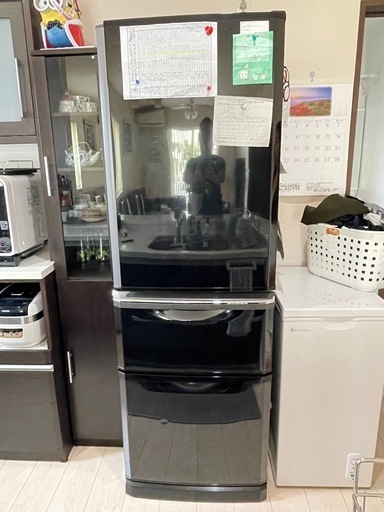 三菱冷蔵庫370ℓ  MR-C37W-B