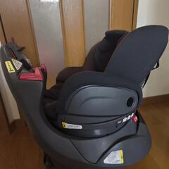 アプリカ　フラディアラクートベビー&チャイルドシートの画像