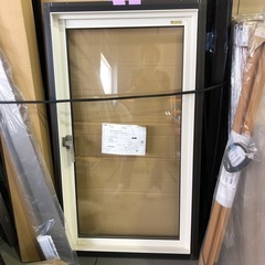 リクシル　　　　滑り出し窓網戸付き