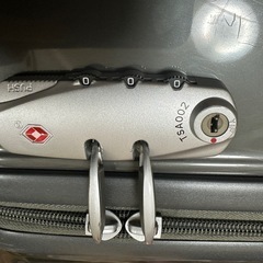 アメリカンツーリスター　スーツケース　の画像