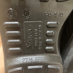 安全靴の画像