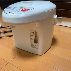 電気ポット　peacock製　の画像