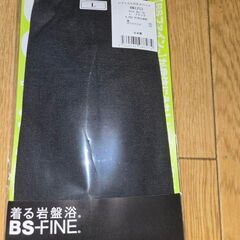 未使用　下半身が気になる　履くだけでスリムに　[“着る岩盤浴”ＢＳファイン] スタンダード5分丈スパッツ お腹と太ももまでじんわり温める 暑い時は蒸れない レデース 日本製 の画像