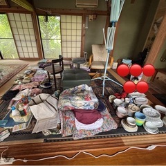 あげます❣️高江町◆家の片付け中！食器◆椅子◆エプロン◆トートバッグ