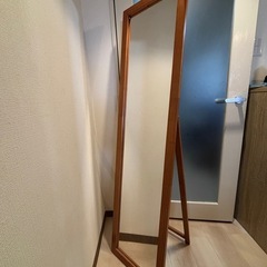 【お譲り先決まりました】木製姿見の画像